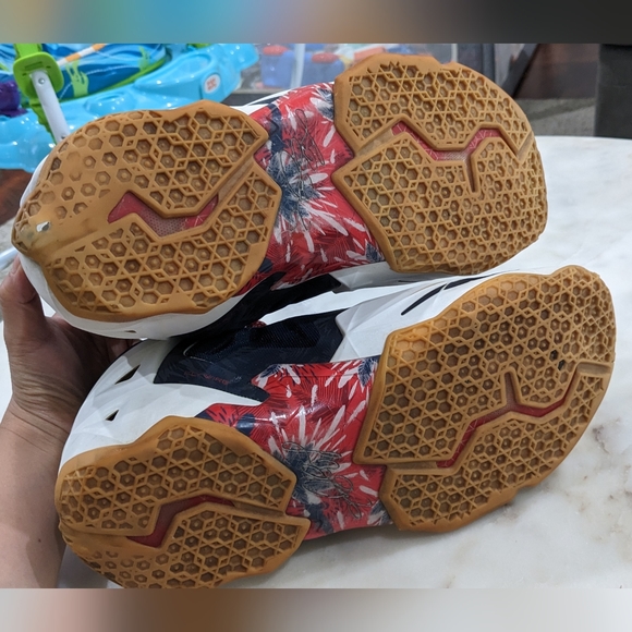 Nike Lebron XI Independence Day July 4th - Picture 6 of 8